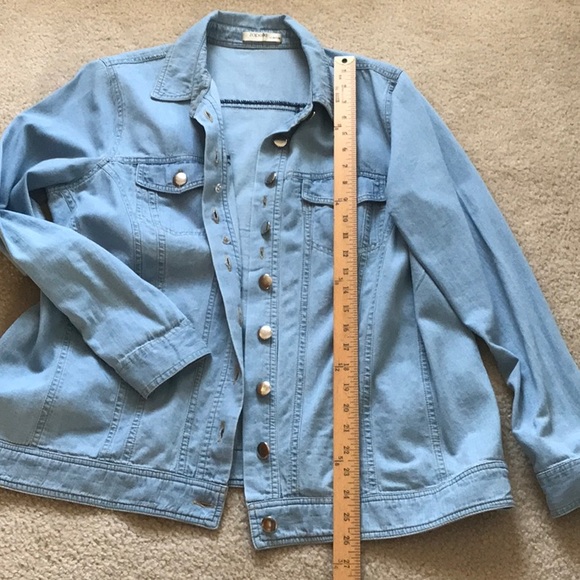 Custom Made - Picture 4 of 10